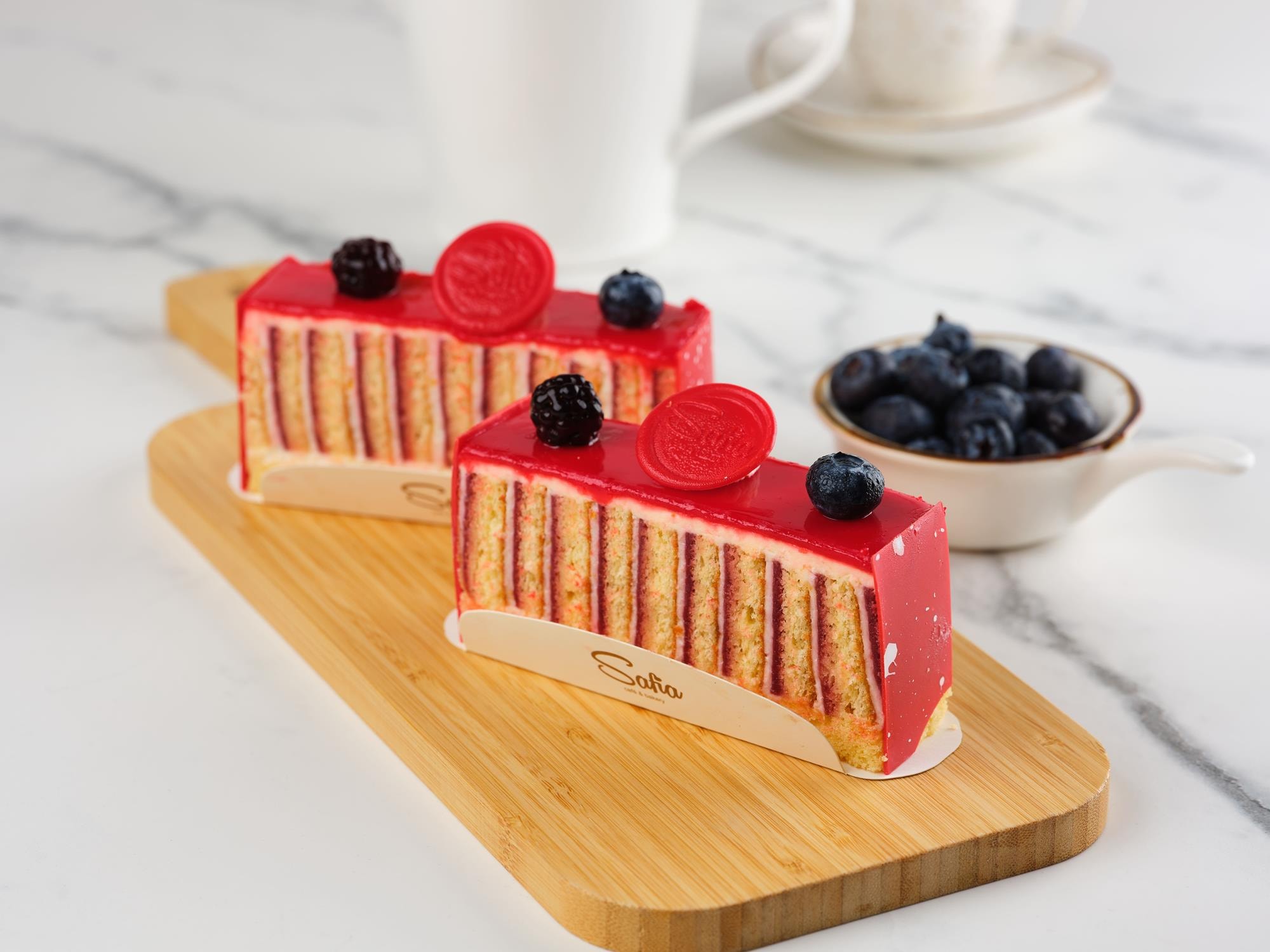 Pastry Berry cake